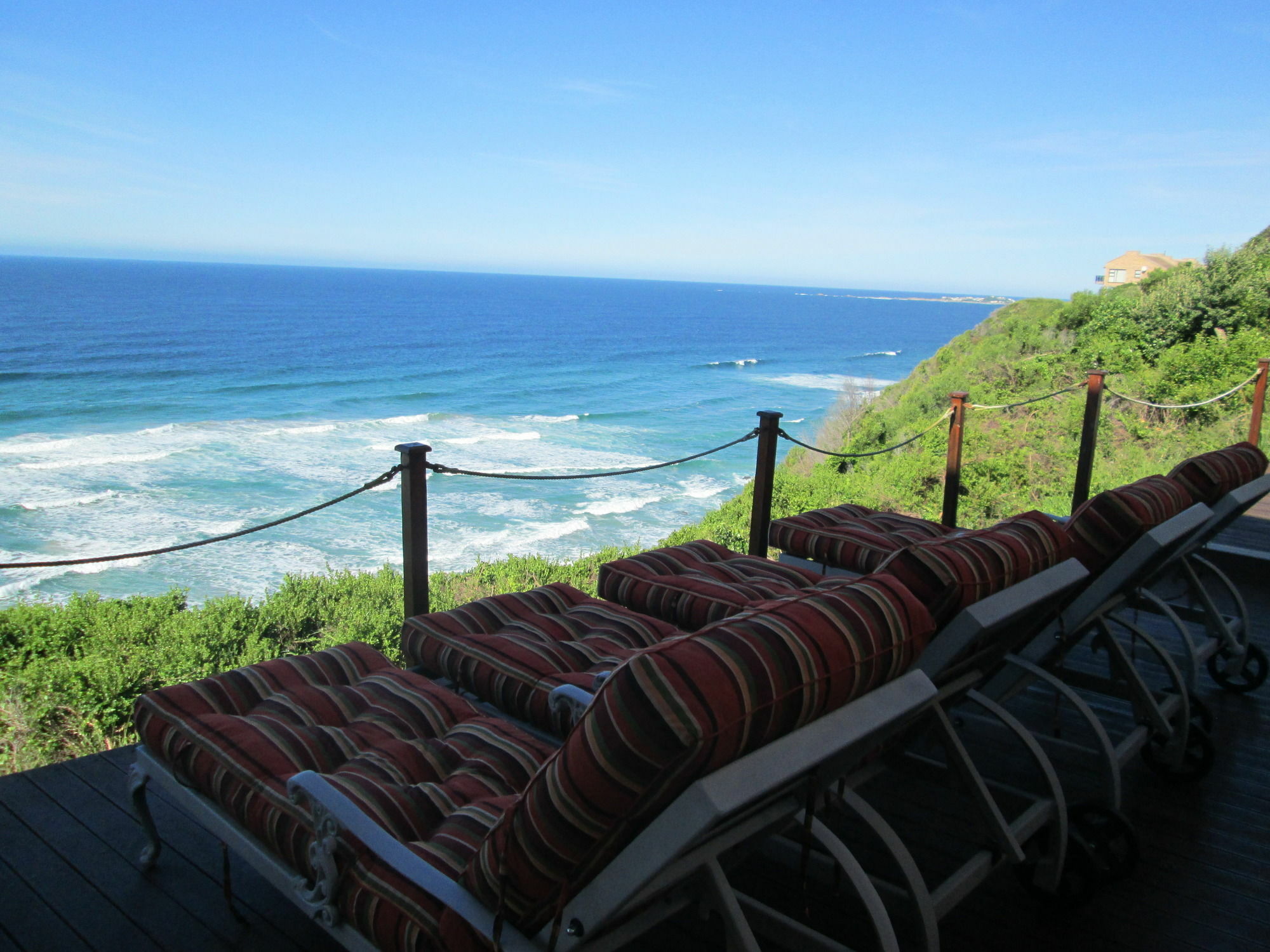 Brenton On The Rocks Hotel Exterior photo