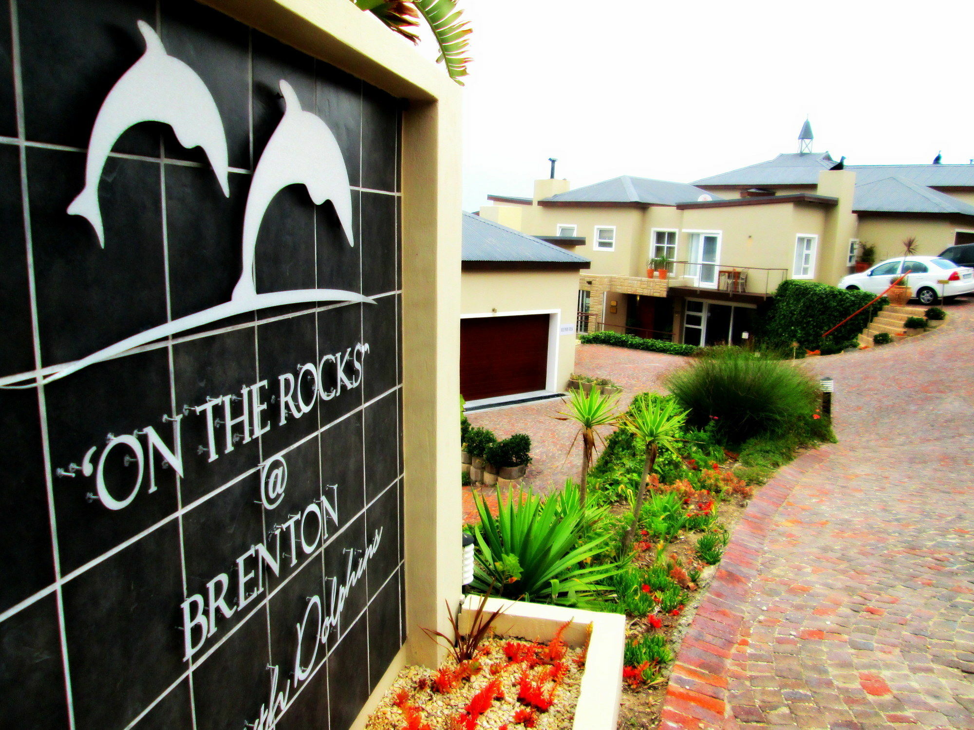 Brenton On The Rocks Hotel Exterior photo