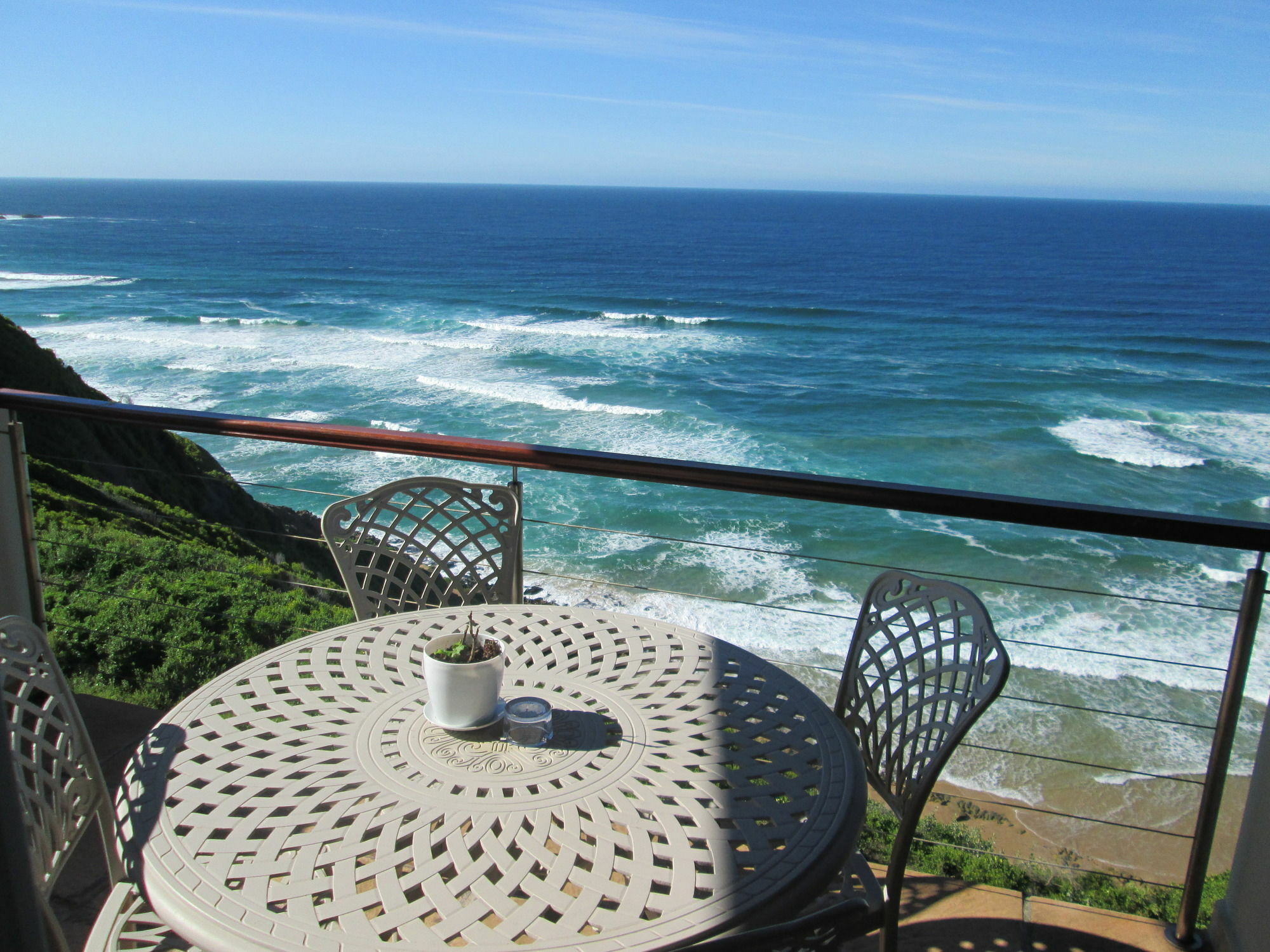 Brenton On The Rocks Hotel Exterior photo