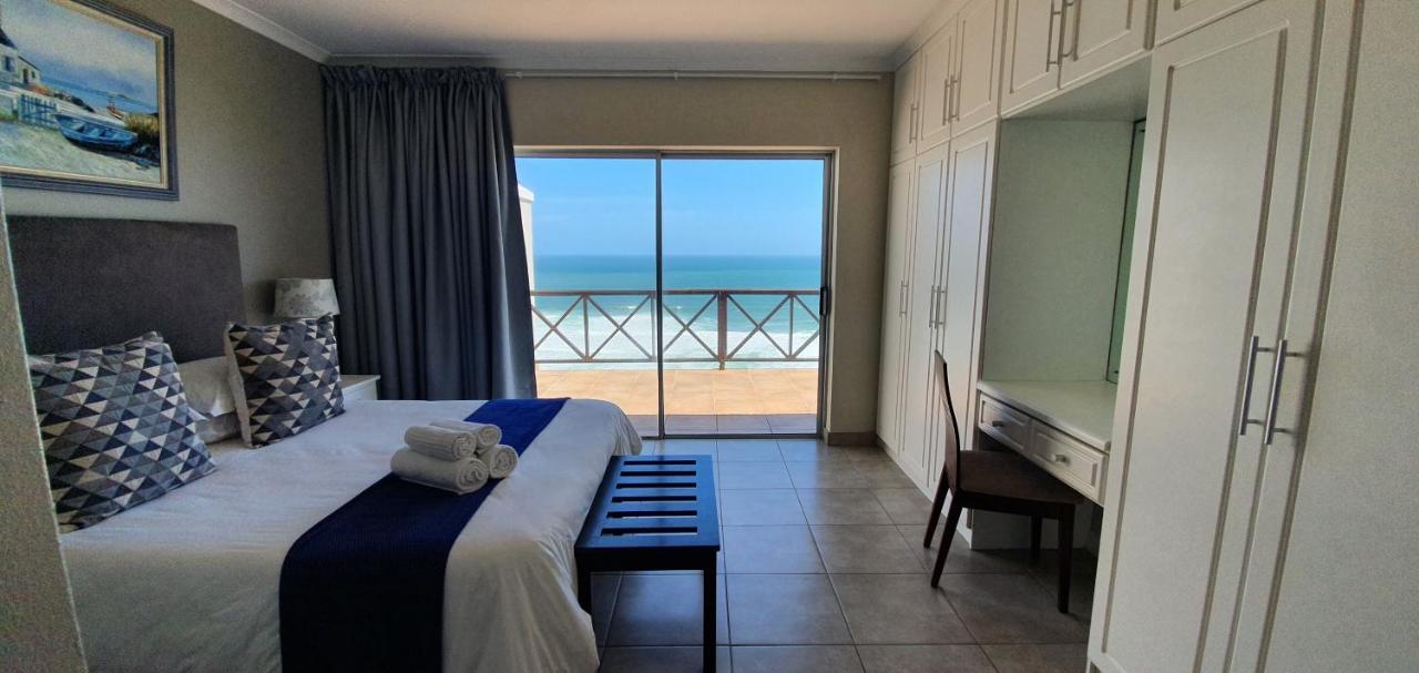 Brenton On The Rocks Hotel Exterior photo